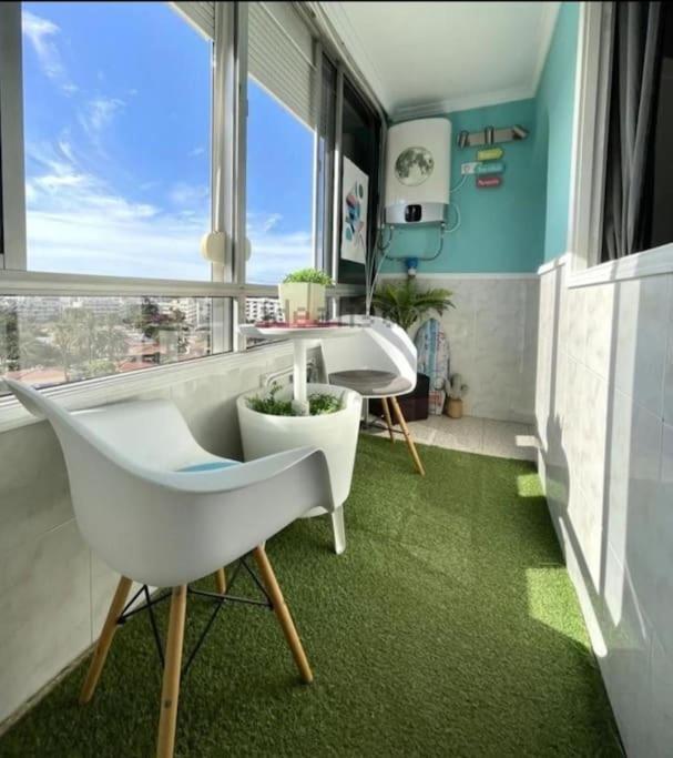 Traumhafte Wohnung Mit Panoramablick Und Pool بلايا ديل إنغلز المظهر الخارجي الصورة